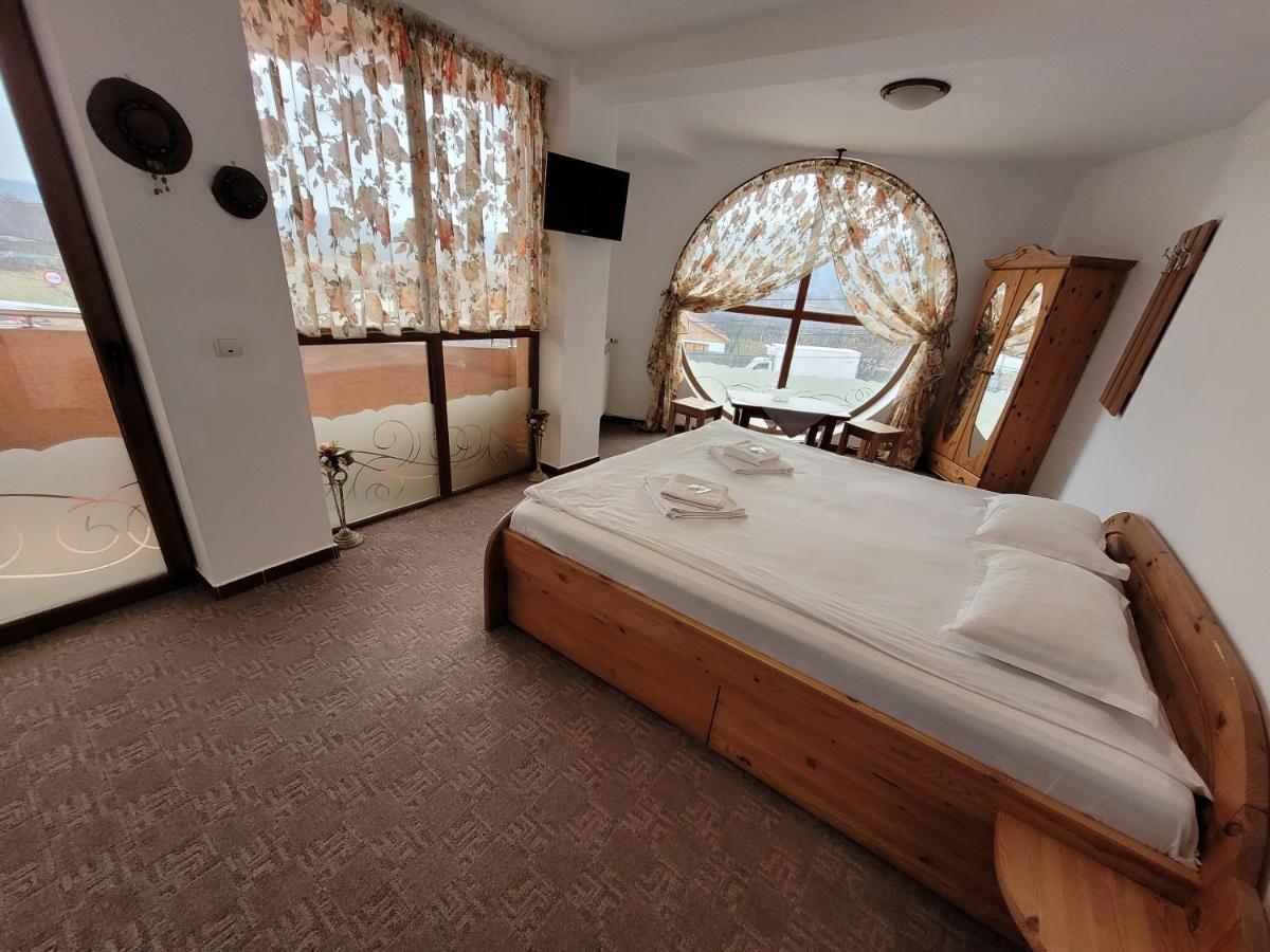 Tîrgu Ocna Motel Minerva المظهر الخارجي الصورة